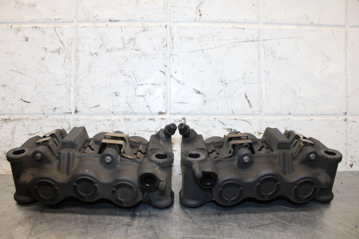 2007 Yamaha YZF R1 RIGHT LEFT FRONT BRAKE CALIPER SET PAIR CALIPERS BB575