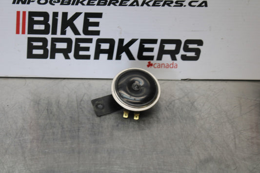 24-25 KAWASAKI NINJA ZX4R HORN SIGNAL BB174
