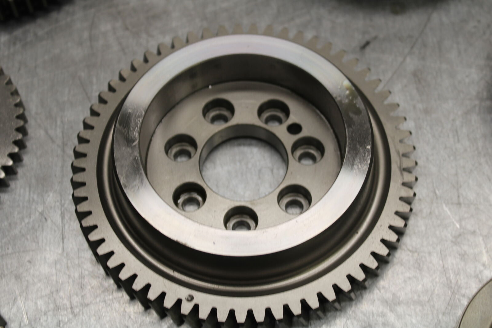 22-24 INDIAN CHIEF BOBBER DARK HORSE ENGINE MOTOR GEAR  BB717