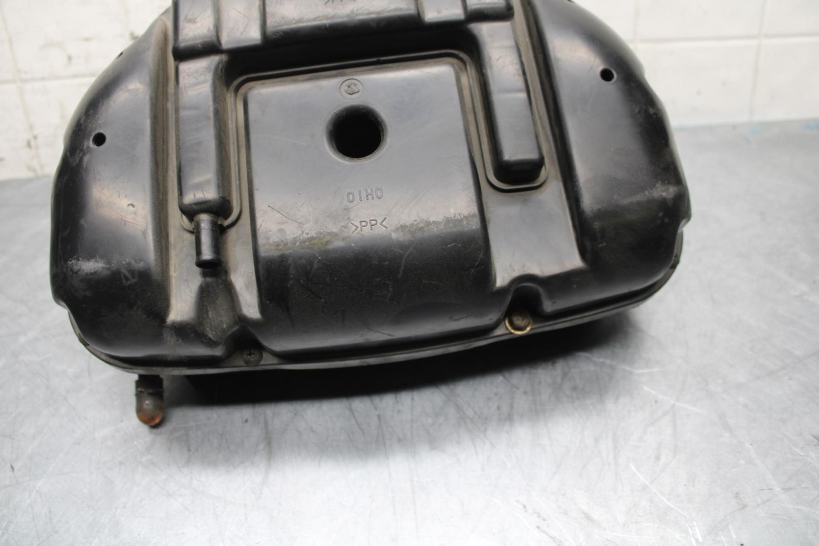 06-07 SUZUKI GSXR 600 AIRBOX AIR INTAKE FILTER BOX 01H0 BB499