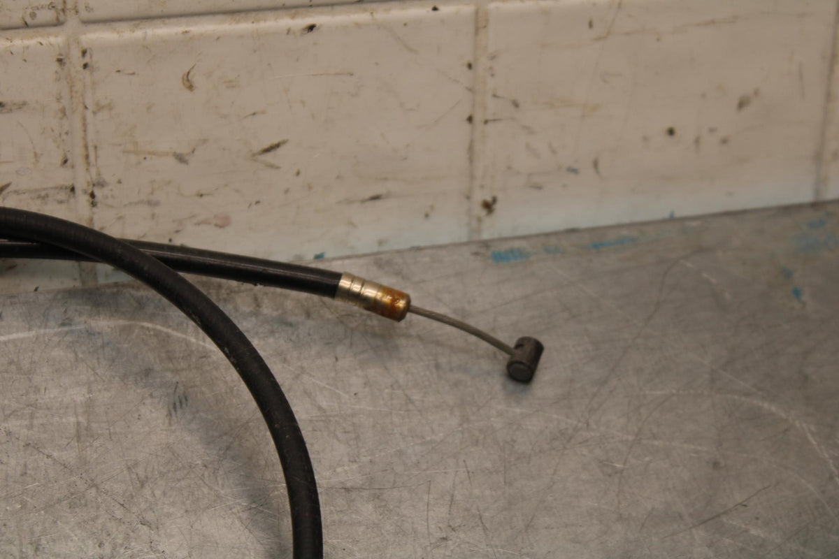 75 SUZUKI GT 550 CLUTCH THROTTLE BRAKECABLE LINE BB67