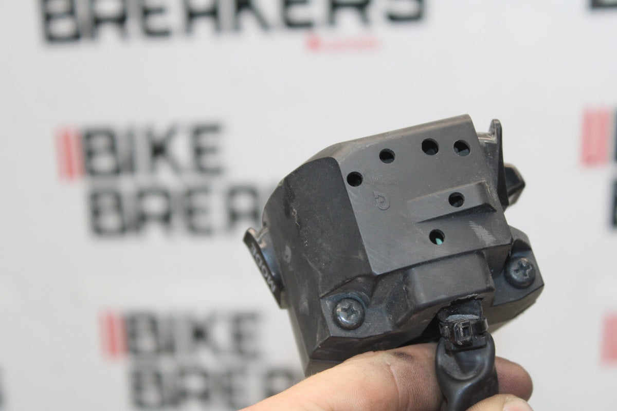 11-26 SUZUKI GSXR750 LEFT CLIP ON HANDLE HORN SIGNALS SWITCH SWITCHES BB900