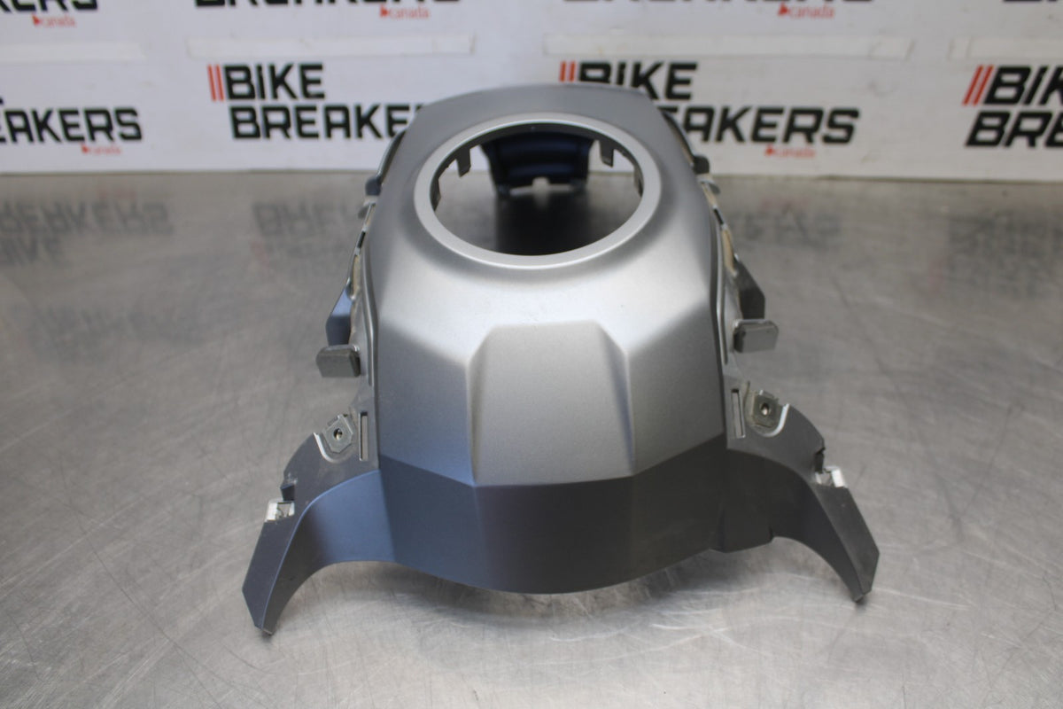 20-23 BMW F900R GAS TANK FUEL CELL COVER FAIRING COWL BB923