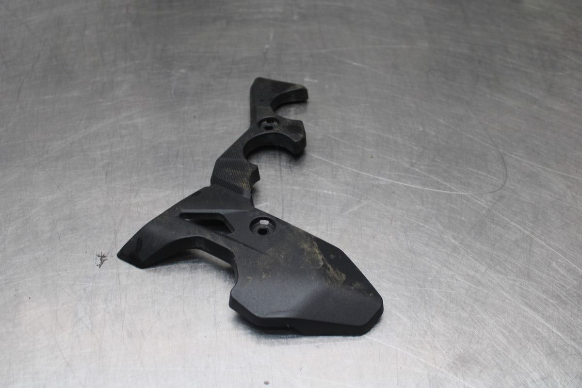 18-26 KAWASAKI Z400 FRAME COVER BB852
