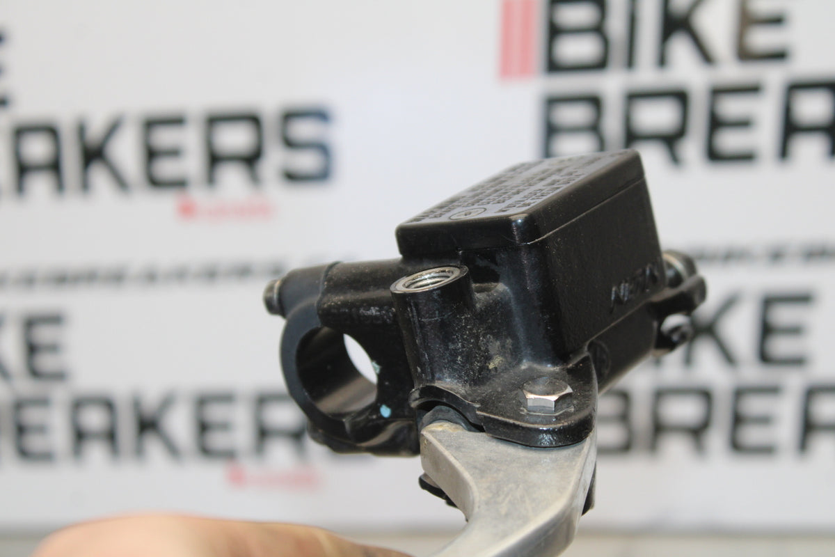 15-16 HONDA CB300F FRONT BRAKE MASTER CYLINDER w/ LEVER BB150