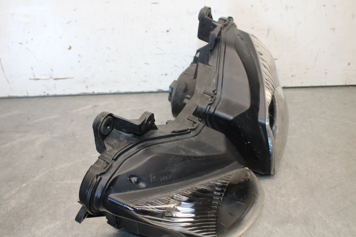 09-12 KAWASAKI NINJA ZX6R ZX600R FRONT HEADLIGHT HEAD LAMP 23007-0101 BB656