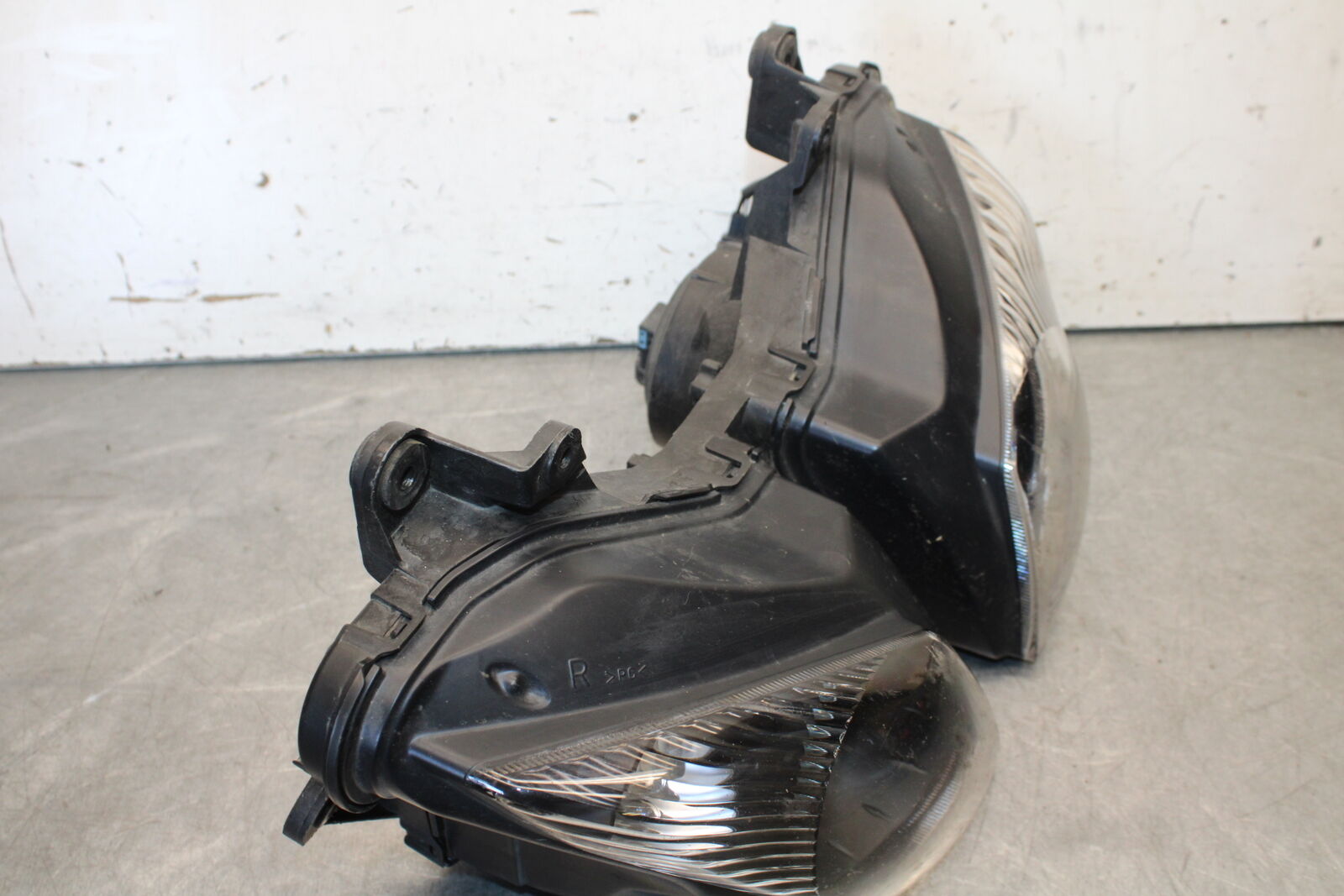 09-12 KAWASAKI NINJA ZX6R ZX600R FRONT HEADLIGHT HEAD LAMP 23007-0101 BB656