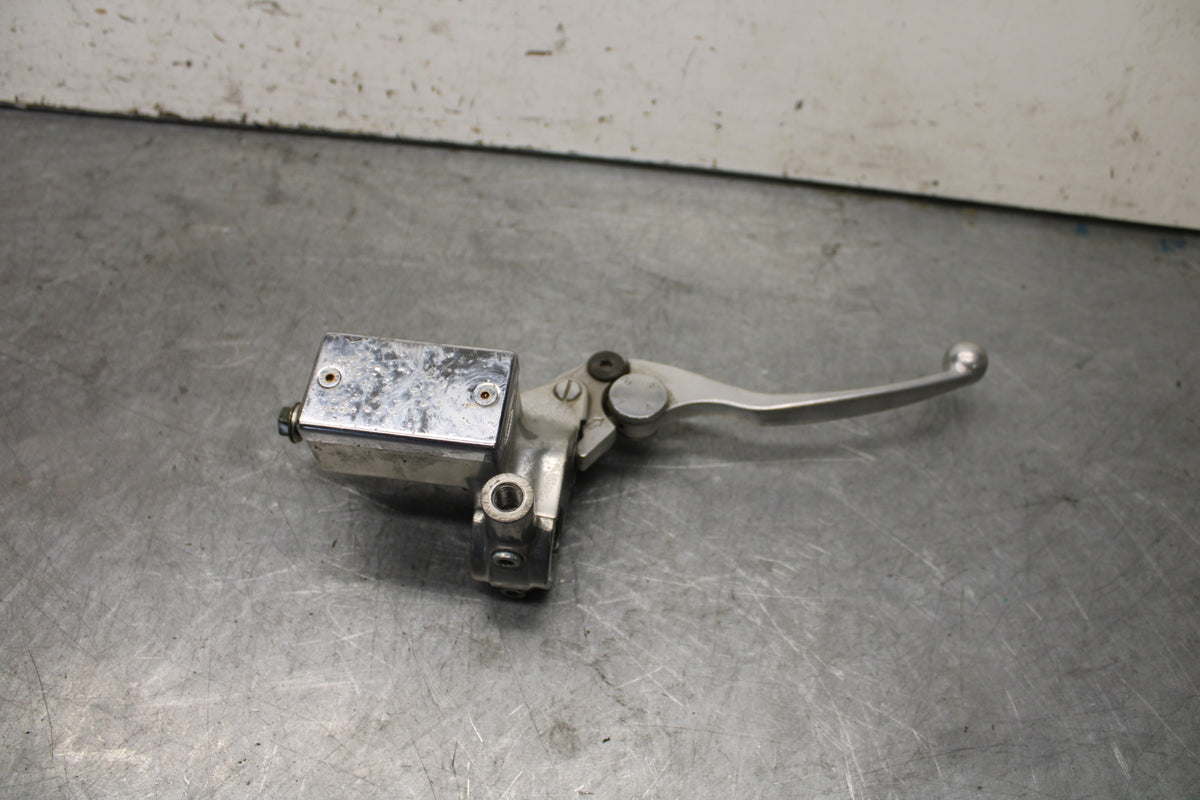 05-09 SUZUKI BOULEVARD C90 FRONT BRAKE MASTER CYLINDER BB692