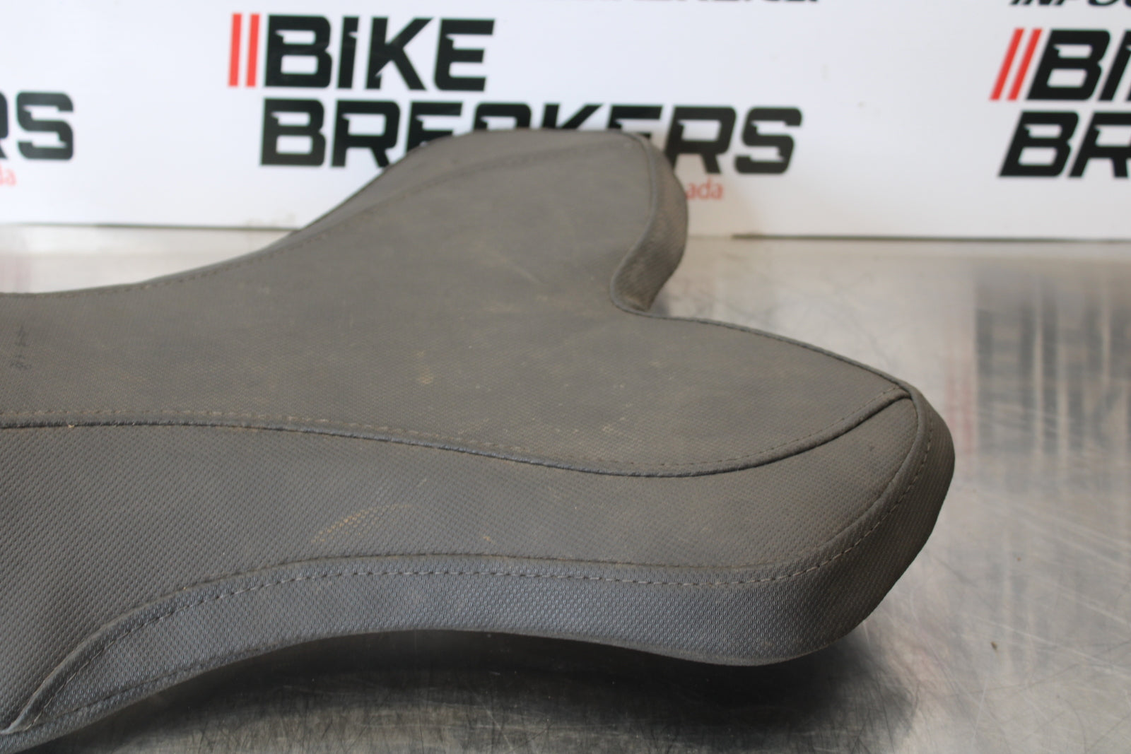 07-08 YAMAHA YZF R1 HT MOTO AFTERMARKET FRONT DRIVERS SEAT BB160