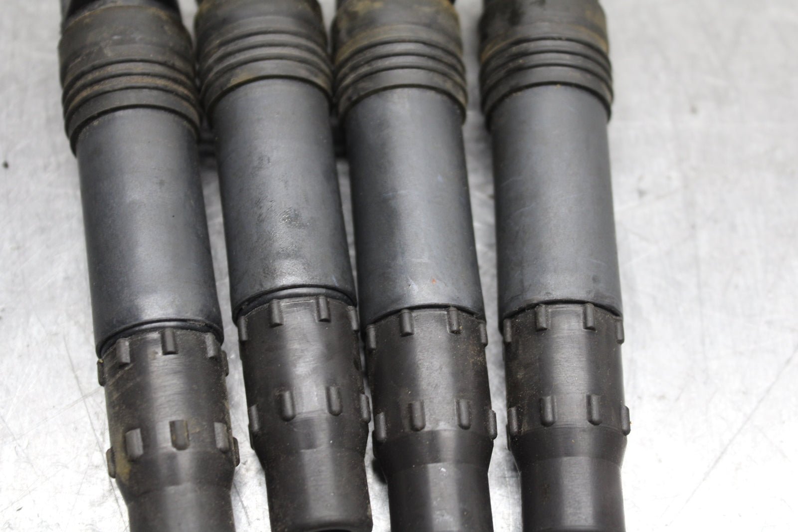 00-05 KAWASAKI NINJA ZX12R IGNITION COILS COIL SPARK PLUG CAPS BB121