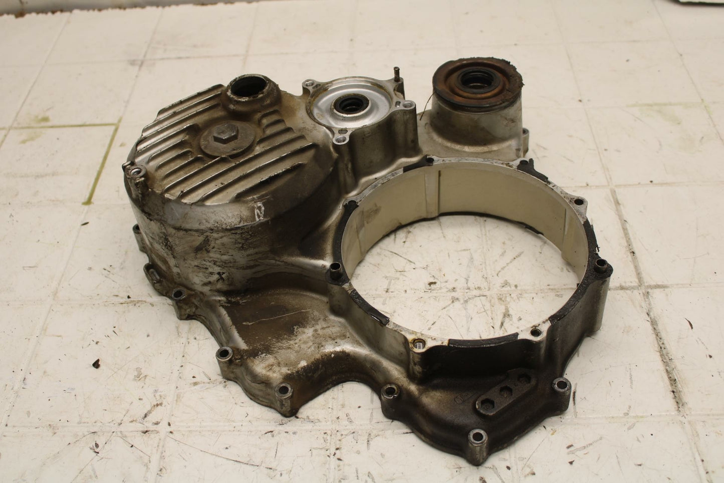 84-87 HONDA GOLDWING 1200 CLUTCH SIDE ENGINE MOTOR COVER BB406
