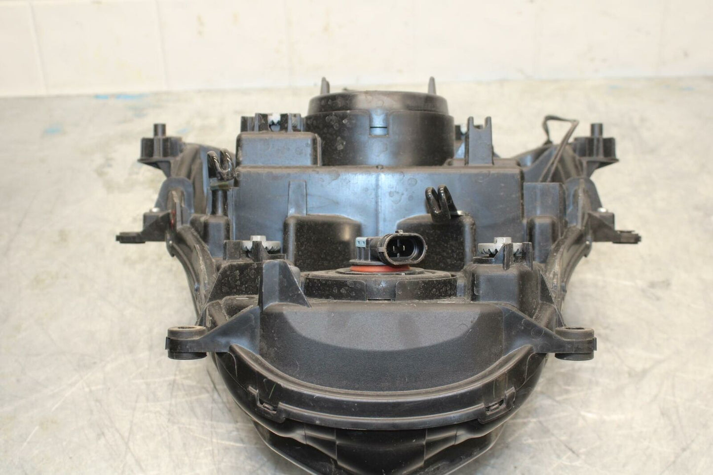 15-21 SUZUKI GSXR600 FRONT HEADLIGHT HEAD LIGHT LAMP BB418