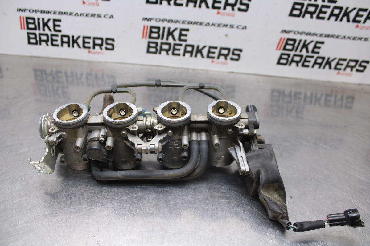 08-10 SUZUKI GSXR 600 MAIN FUEL INJECTORS / THROTTLE BODIES BB835