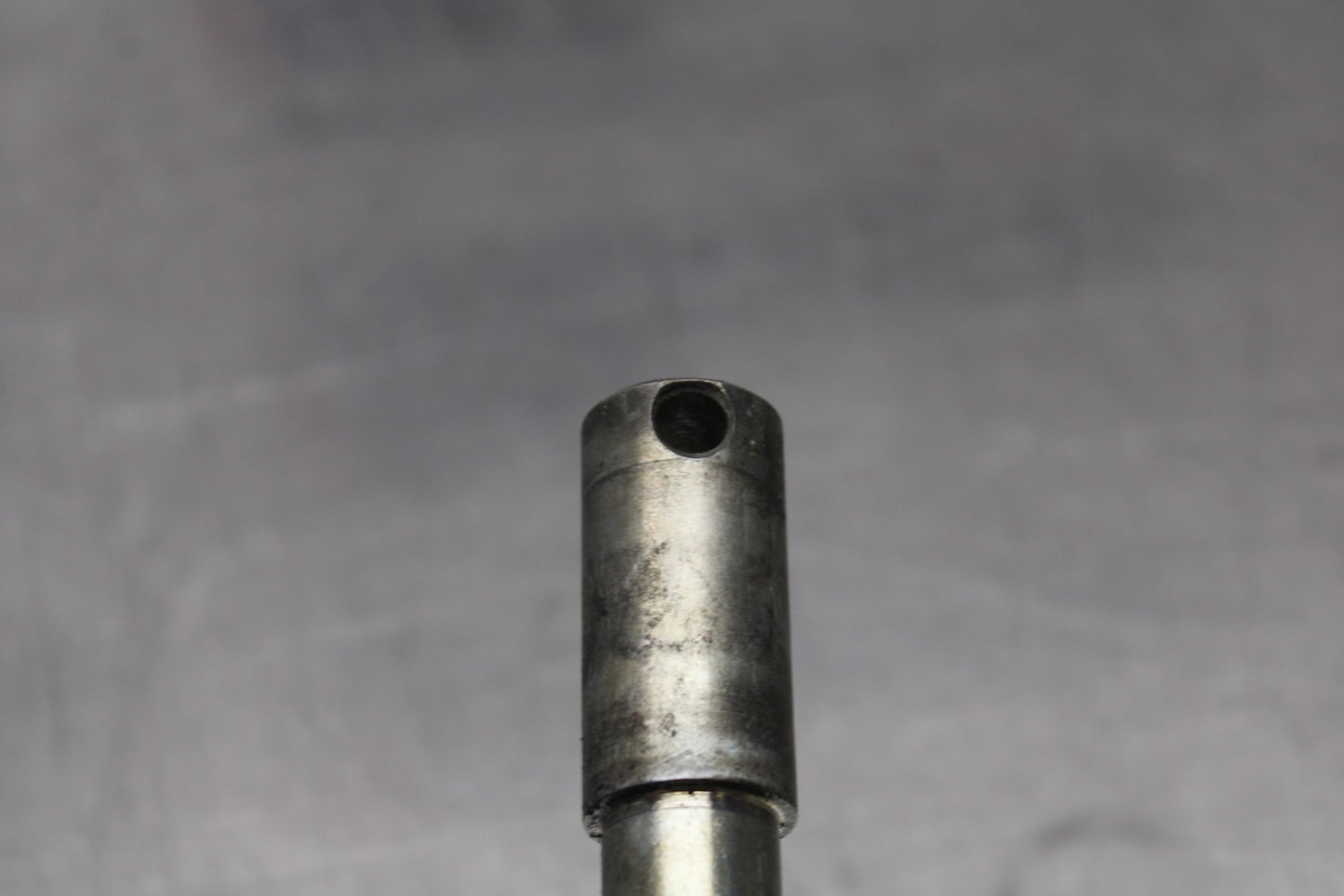 03-08 KAWASAKI VULCAN 1600 FRONT WHEEL RIM AXLE PIVOT BOLT BB196