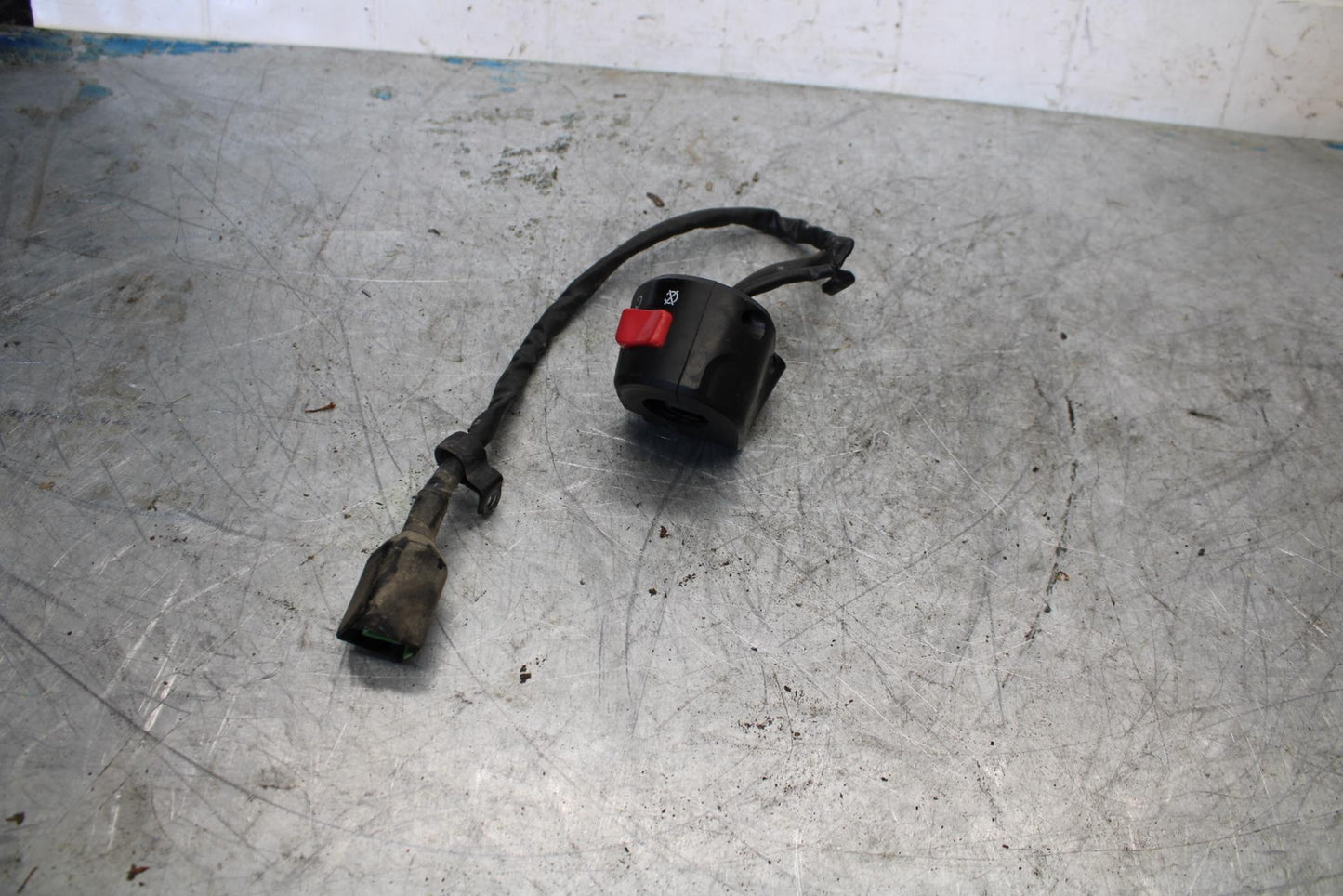 13-17 KAWASAKI NINJA 300 RIGHT CLIP ON HANDLE KILL OFF START SWITCH BB429