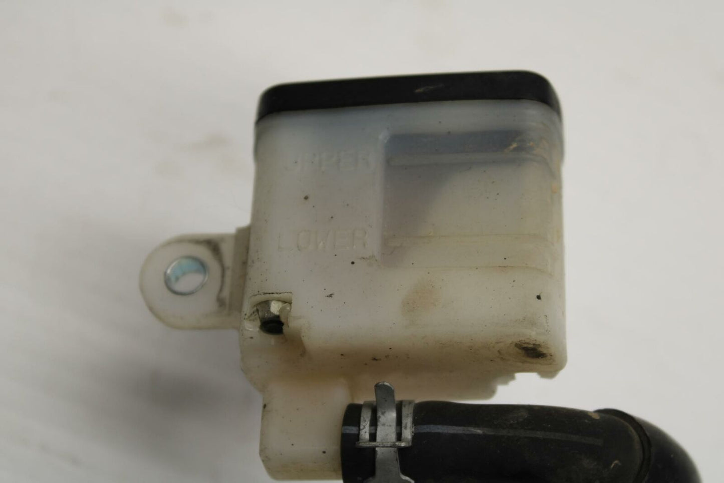 06-07 SUZUKI GSXR600 REAR BACK BRAKE MASTER CYLINDER W RESERVOIR BB243
