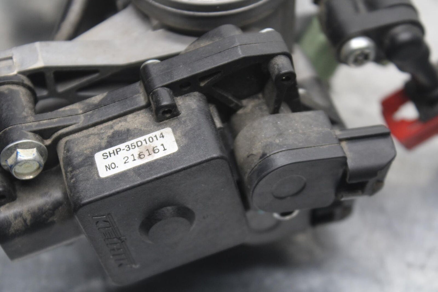 12-17 KAWASAKI ER-6N Z650 MAIN FUEL INJECTORS / THROTTLE BODIES BB607