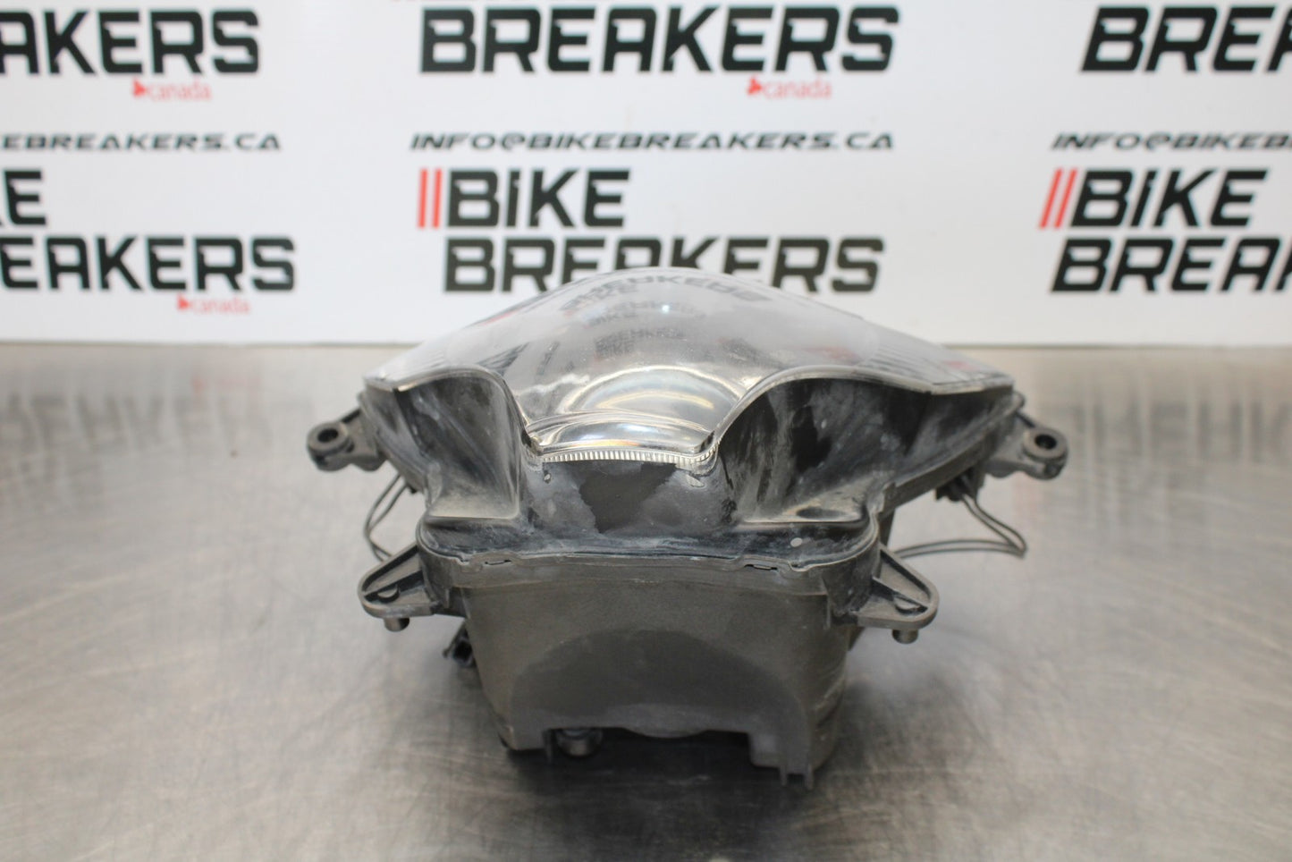 06-07 SUZUKI GSXR 600 FRONT HEADLIGHT HEAD LIGHT LAMP BB170