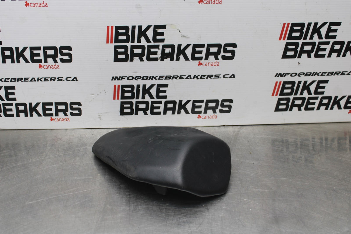 23-24 KAWASAKI ZX4R ZX 4RR ZX 4 RR ZX4 RR REAR BACK PASSENGER TANDEM SEAT  BB827