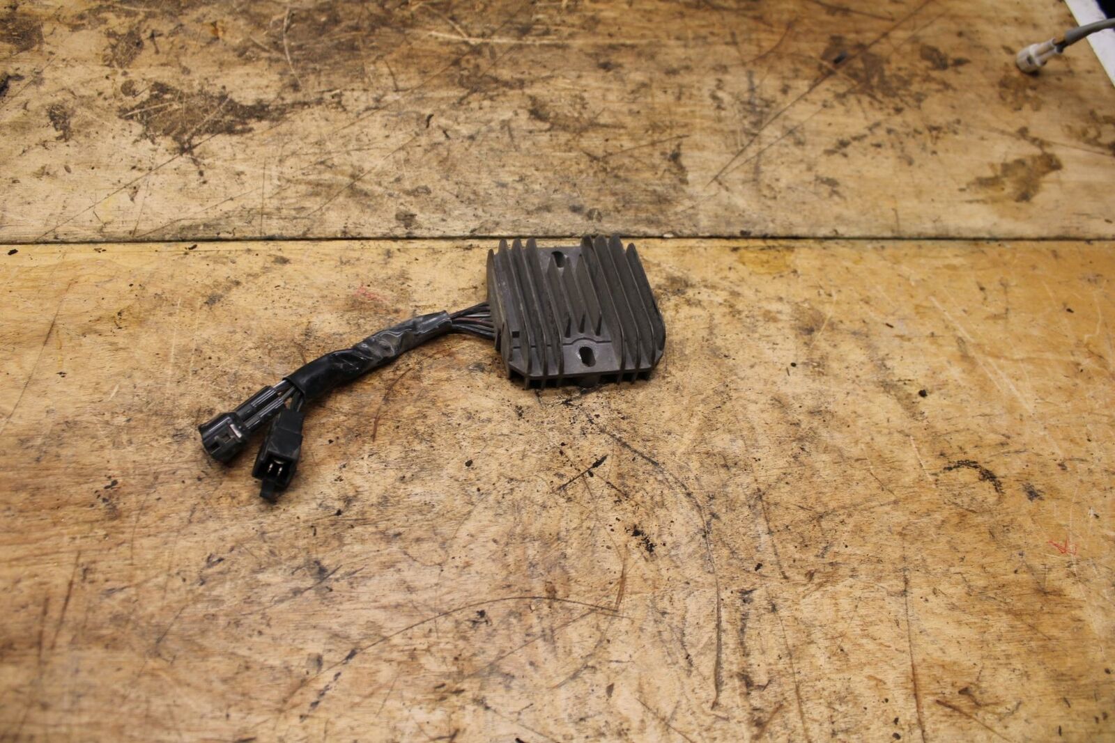 07-11 SUZUKI VSTROM 650 RECTIFIER VOLTAGE REGULATOR BB340