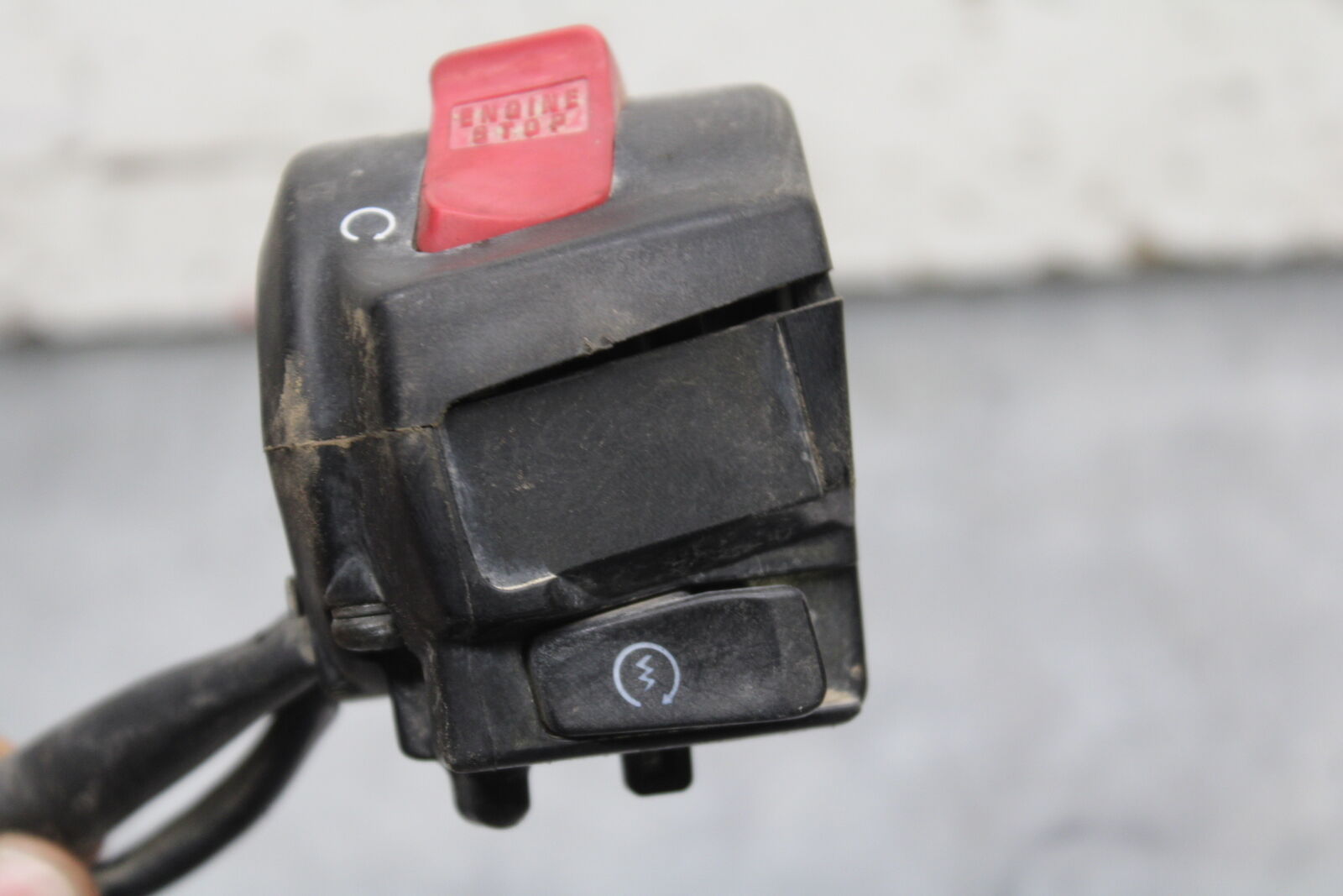 05-06 HONDA CBR600RR RIGHT CLIP ON HANDLE KILL OFF START SWITCH SWITCHES BB739