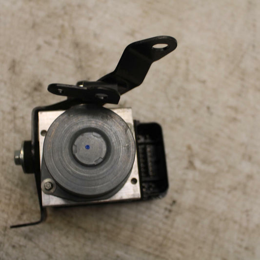 17-20 KAWASAKI NINJA 650 ABS PUMP UNIT MODULE BB364