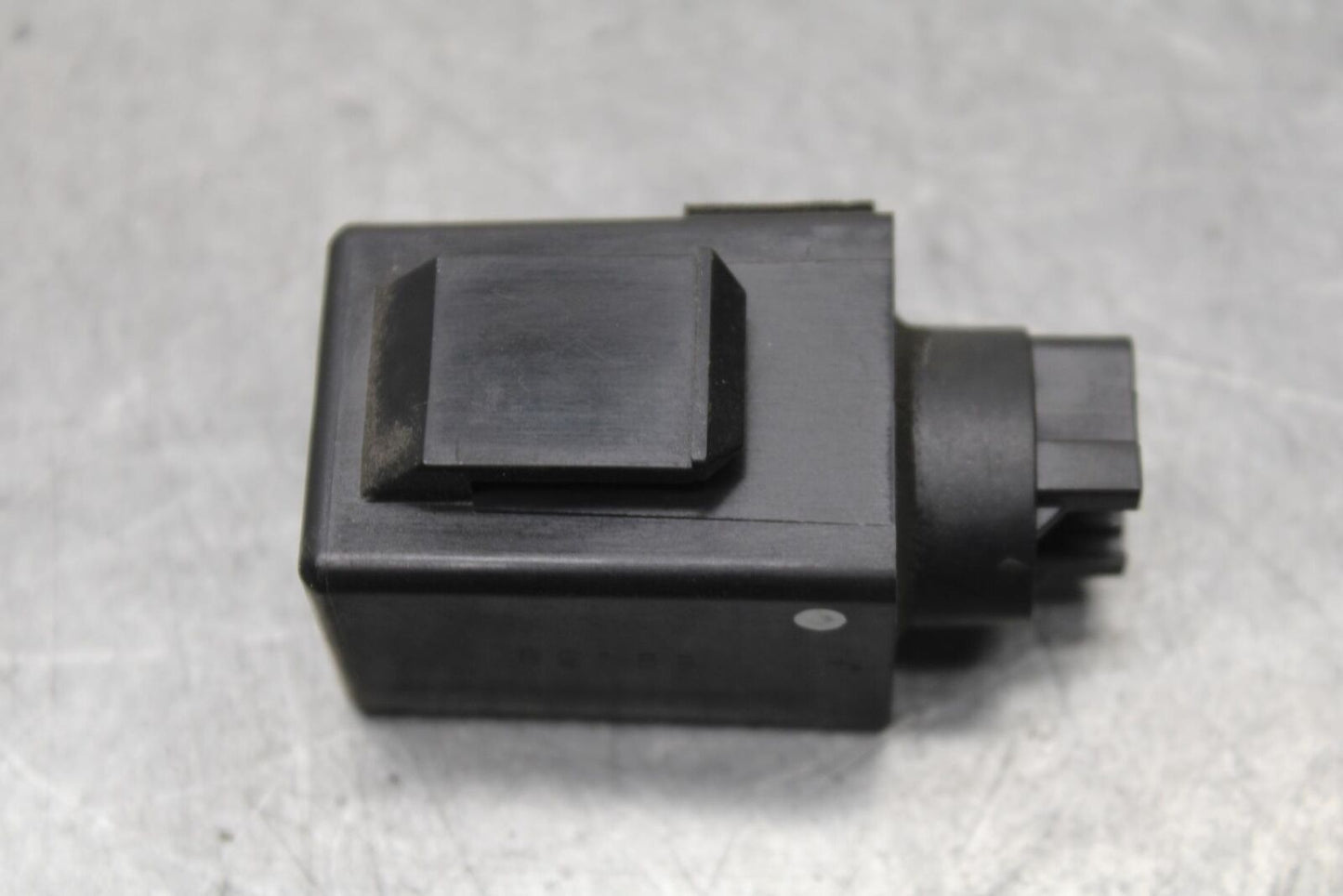 2008 Honda CBF1000 TURN SIGNAL BLINKER RELAY FLASHER SWITCH BB641