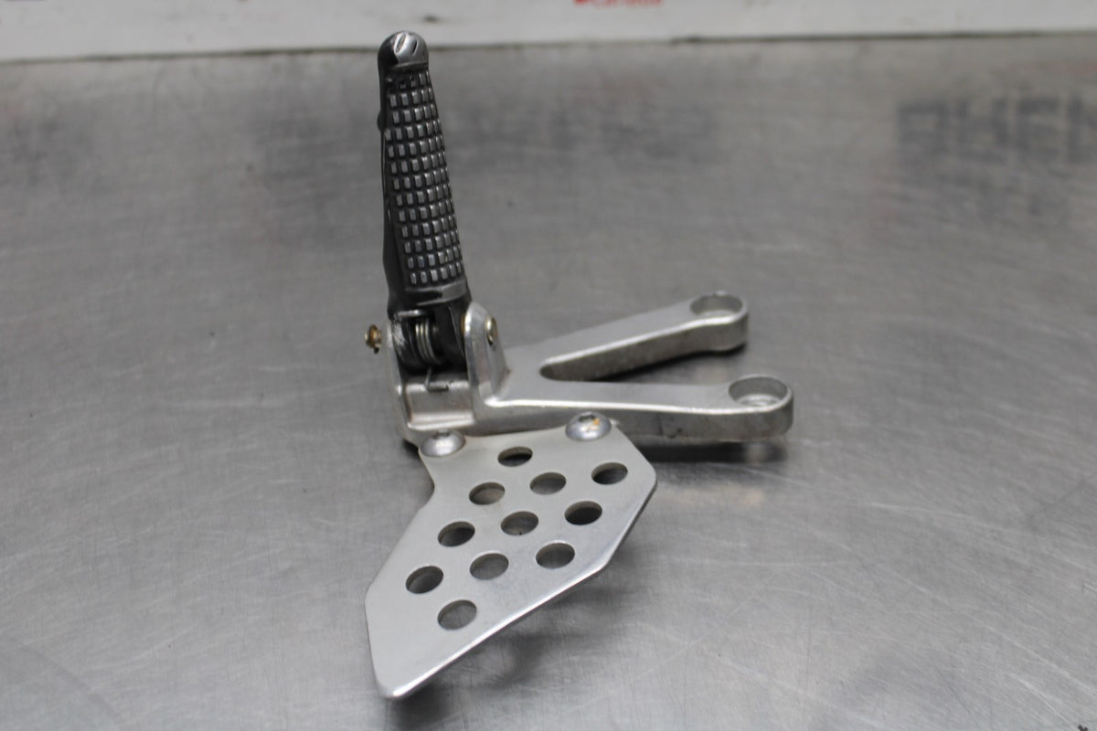 05-06 HONDA CBR600RR LEFT REARSET REAR SET DRIVER FOOT PEG REST STOP BB945