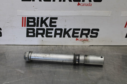 24 APRILIA TUONO V4 1100 FACTORY ABS FRONT WHEEL RIM AXLE PIVOT BOLT BB887