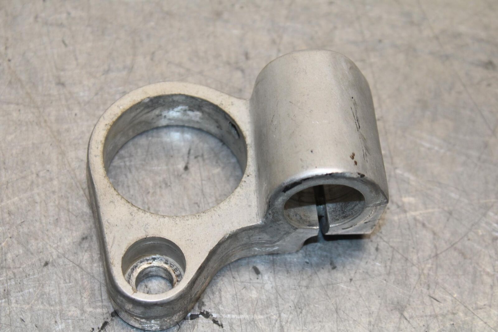 1988 Suzuki Katana 600 GSX600F LEFT RIGHT CLIP ON MOUNTS HANDLEBARS PAIR  BB94