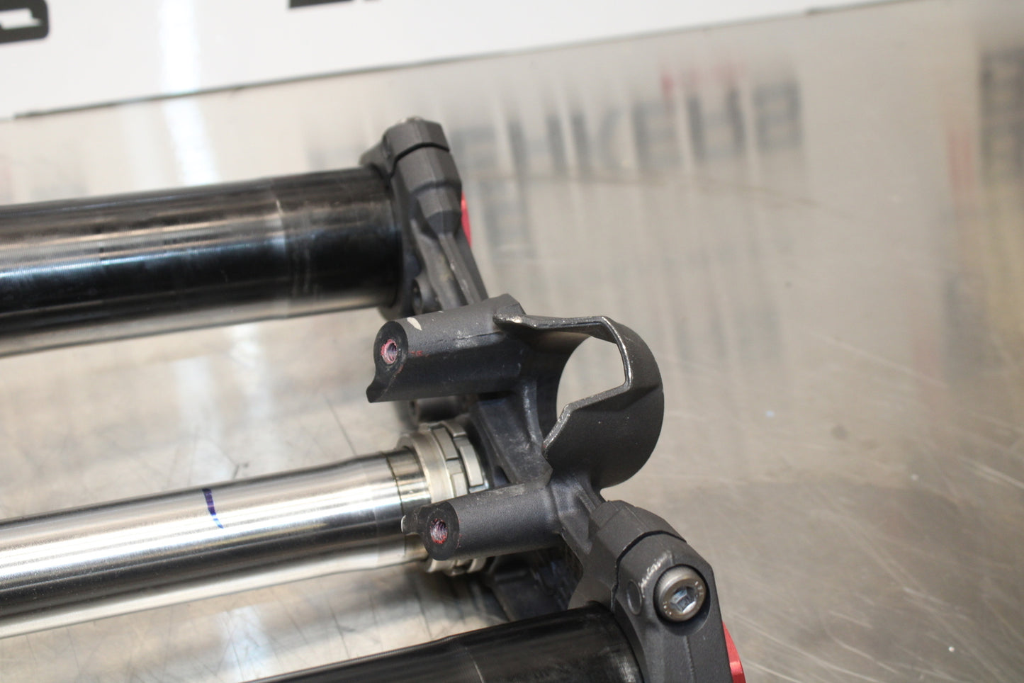 13-18 KAWASAKI NINJA ZX6R COMPLETE FRONT END FORKS SUSPENSION TRIPLE TREE BB143