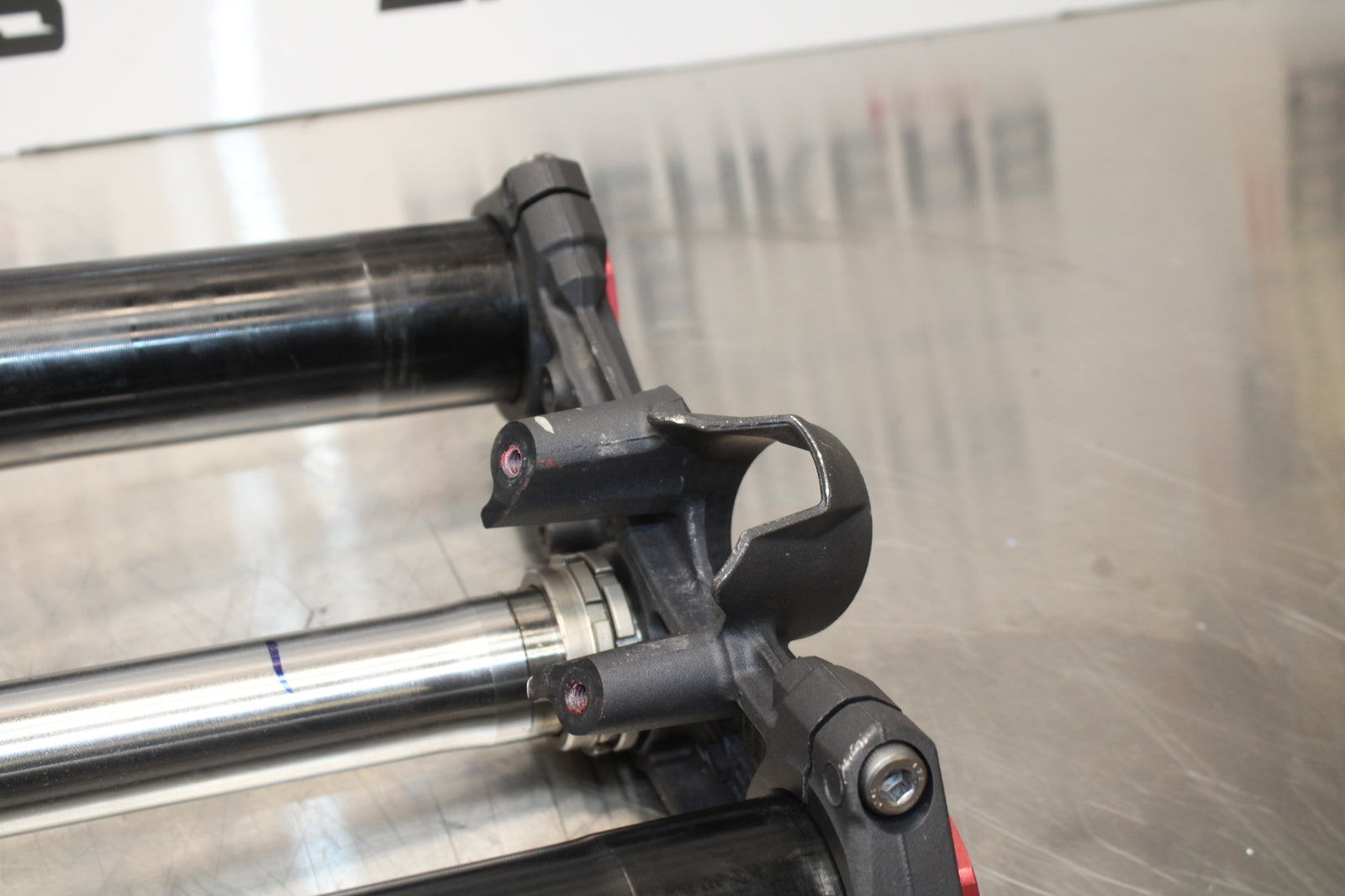 13-18 KAWASAKI NINJA ZX6R COMPLETE FRONT END FORKS SUSPENSION TRIPLE TREE BB143