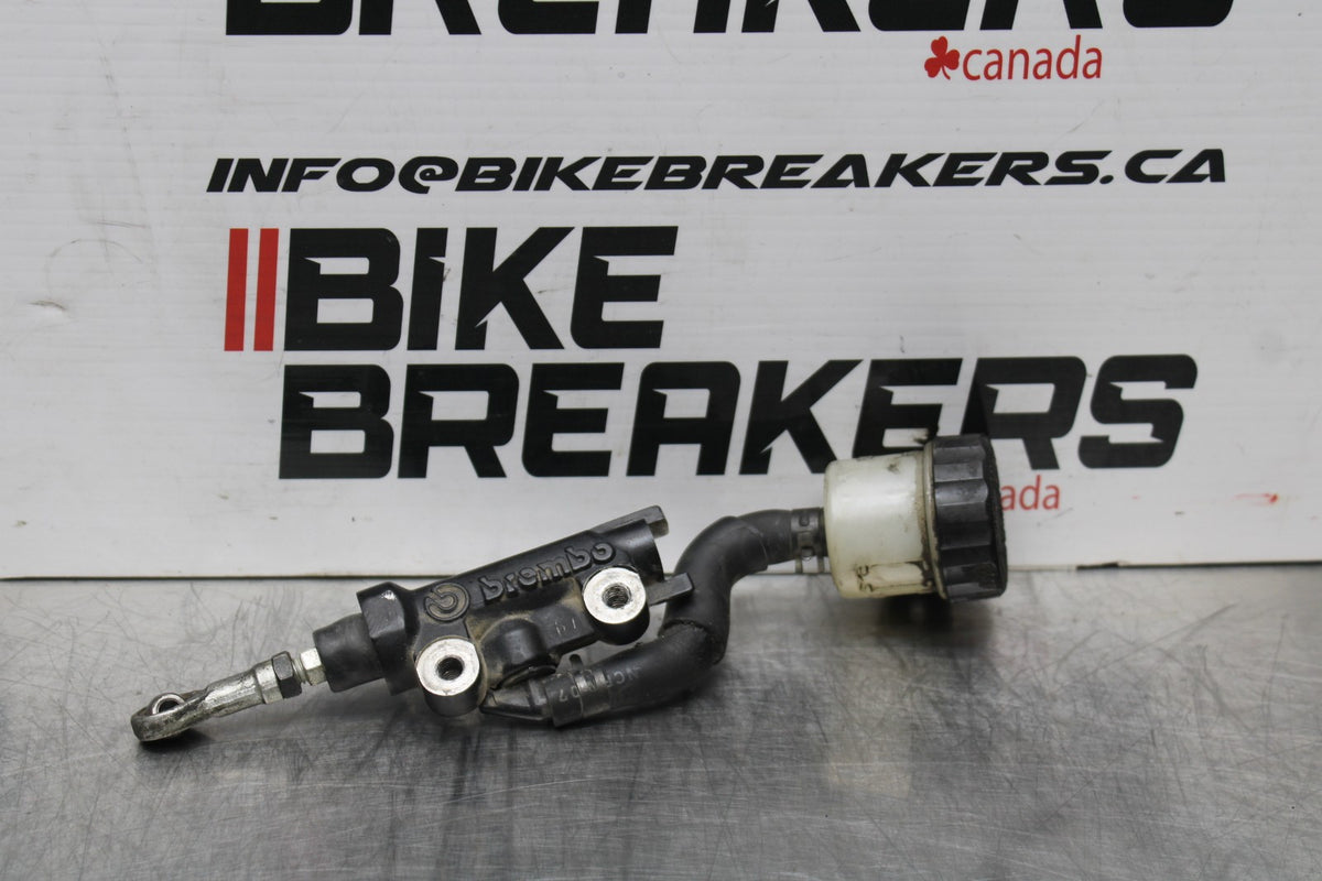 07-08 YAMAHA YZF R1 REAR BACK BRAKE MASTER CYLINDER W RESERVOIR BB771