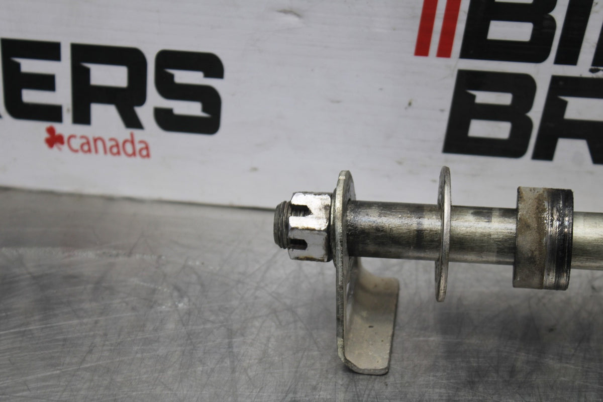 06 SUZUKI SV650S REAR AXLE BACK WHEEL RIM PIVOT BOLT AXEL BB783