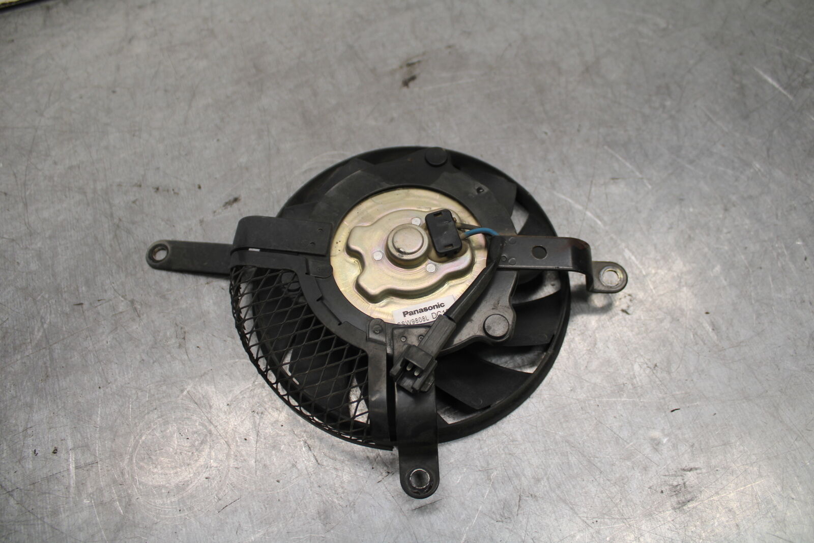 08-09 SUZUKI GSXR600 ENGINE RADIATOR COOLING FAN BB728