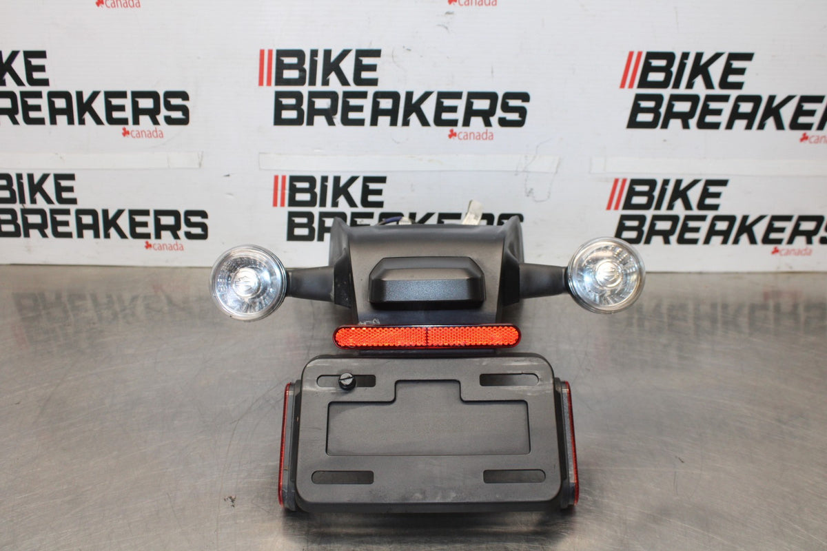 22 HARLEY-DAVIDSON PAN AMERICA 1250 REAR BACK FENDER MUD GUARD & LIGHTS BB910