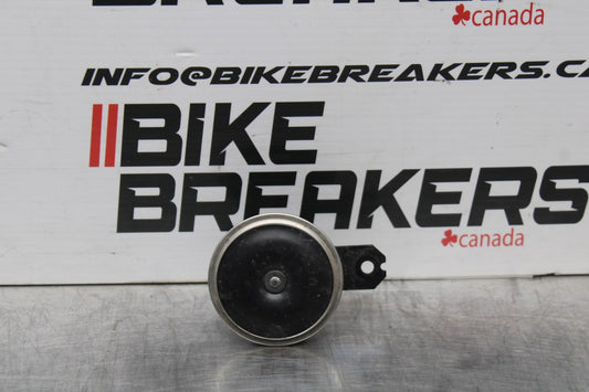 22-25 YAMAHA YZF R7 HORN SIGNAL BB769