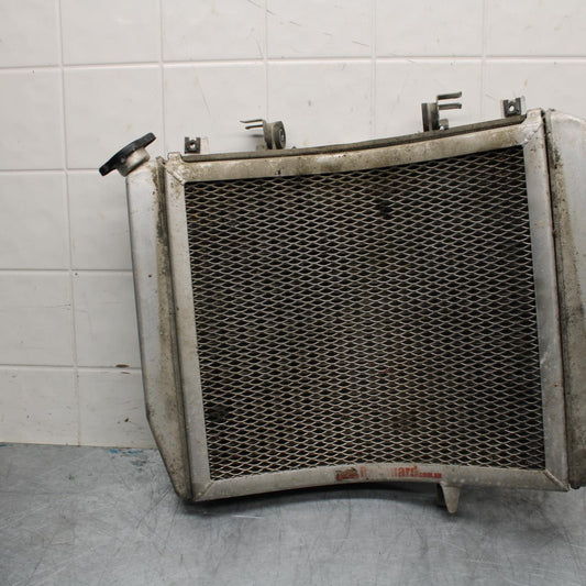 07-08 KAWASAKI CONCOURS 1400 ABS ENGINE RADIATOR MOTOR COOLER GUARD  BB449