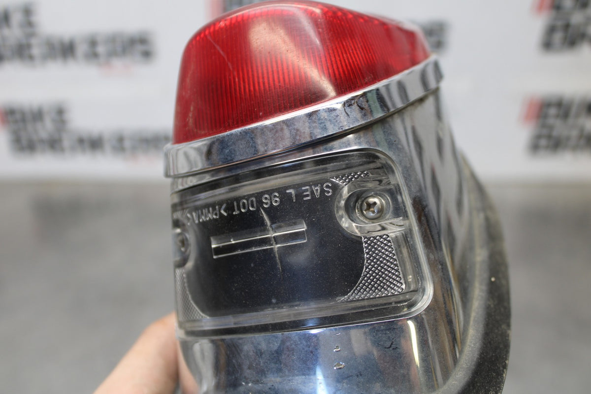 08 KAWASAKI VULCAN 1600 VN1600D NOMAD TAILLIGHT REAR TAIL BRAKE LIGHT BB904