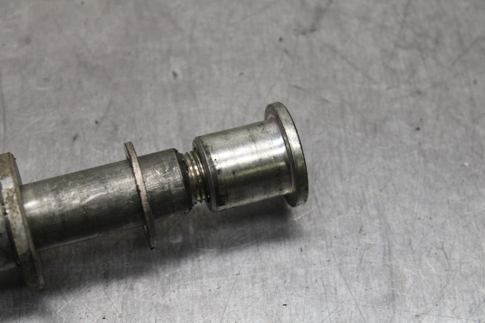 12-13 KAWASAKI Z1000 REAR AXLE BACK WHEEL RIM PIVOT BOLT AXEL BB743