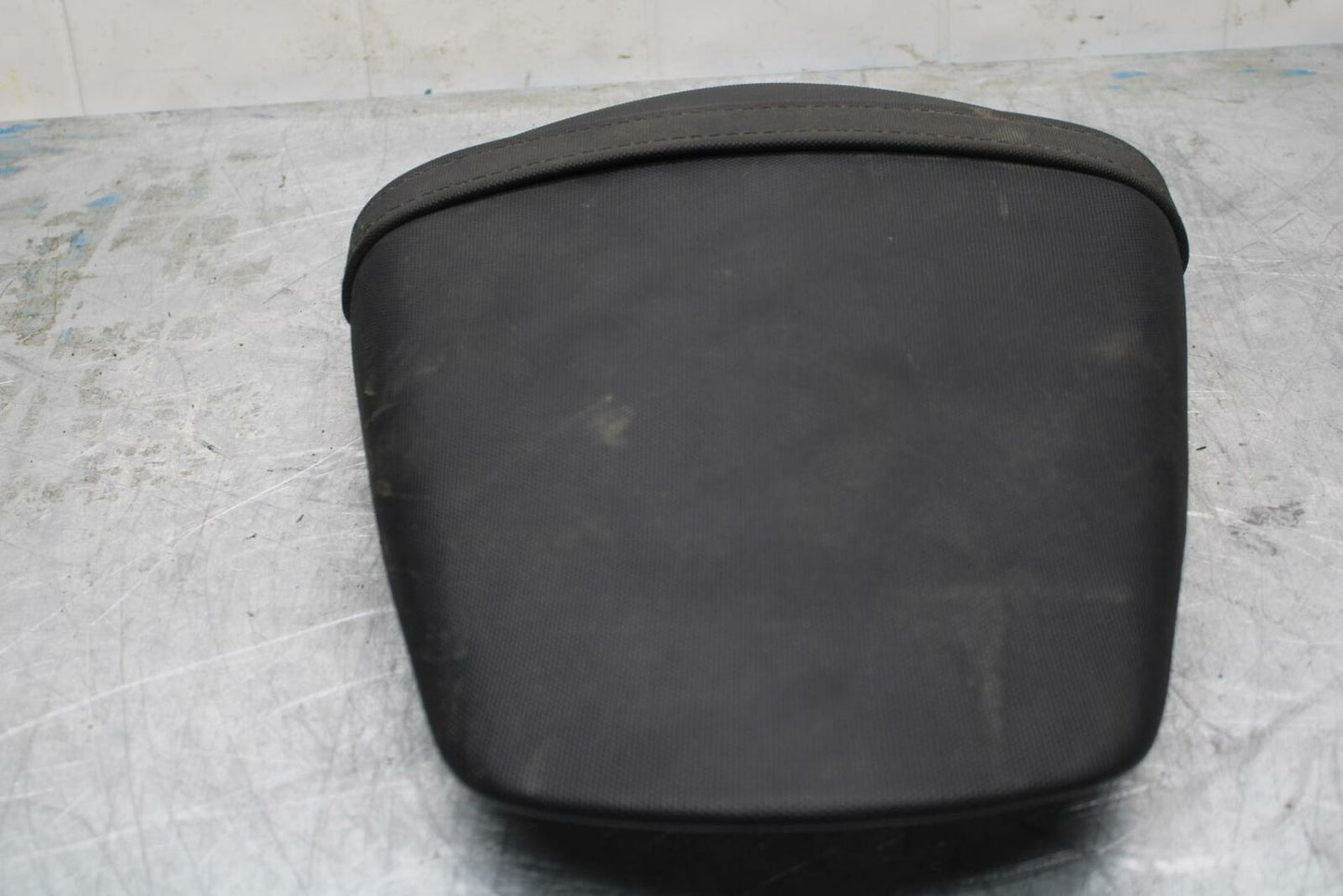 15-21 SUZUKI GSXR600 REAR BACK PASSENGER TANDEM SEAT PAD SADDLE PILLION BB418