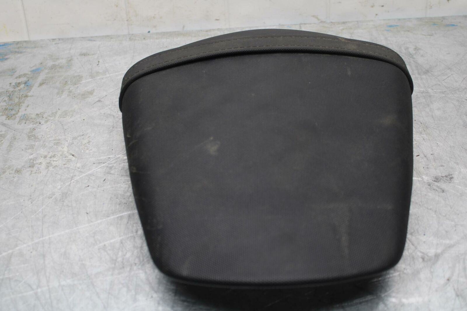 15-21 SUZUKI GSXR600 REAR BACK PASSENGER TANDEM SEAT PAD SADDLE PILLION BB418
