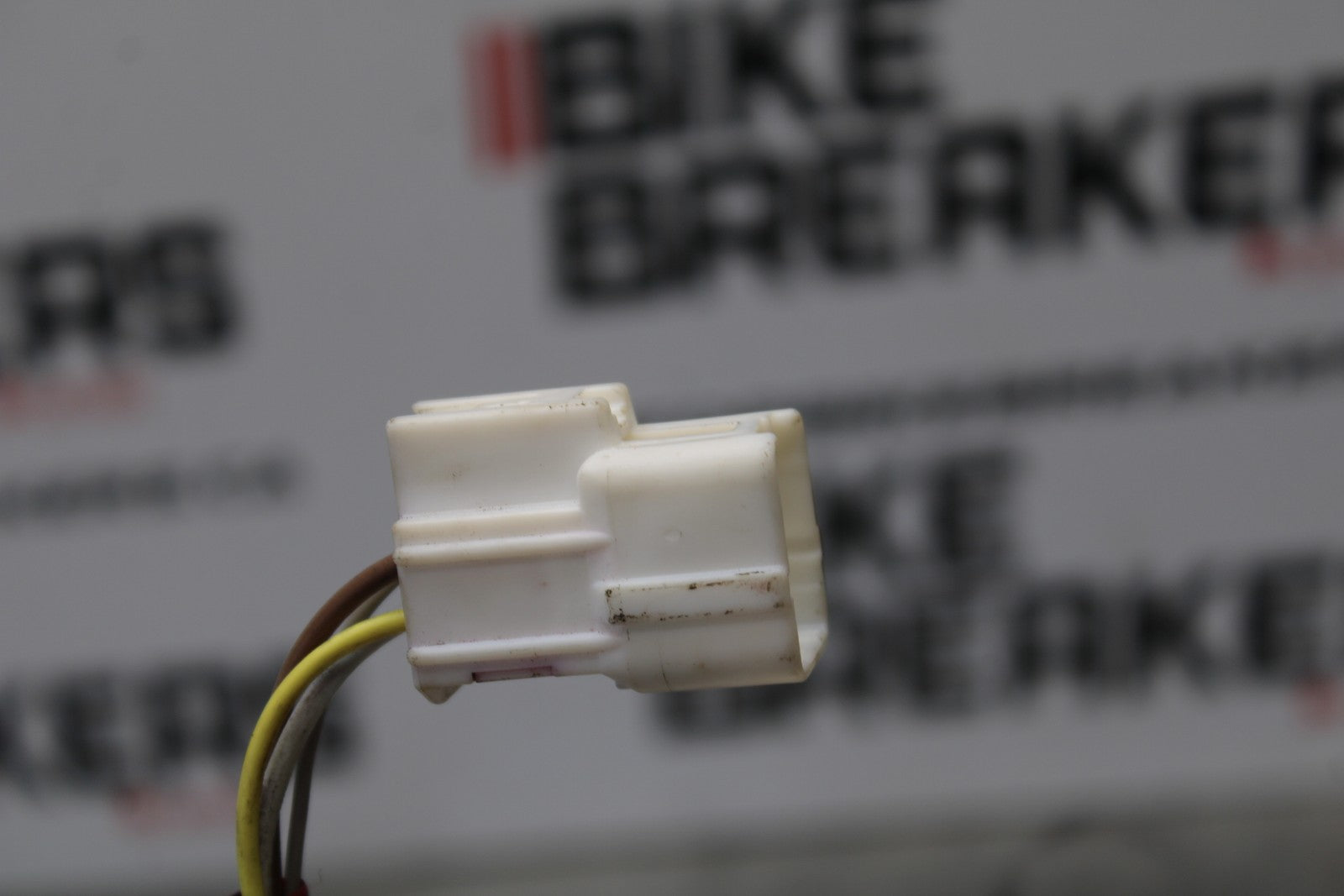 21-23 KAWASAKI NINJA ZX6R IGNITION LOCK KEY SET W/ GAS CAP AND SEAT LOCK BB179