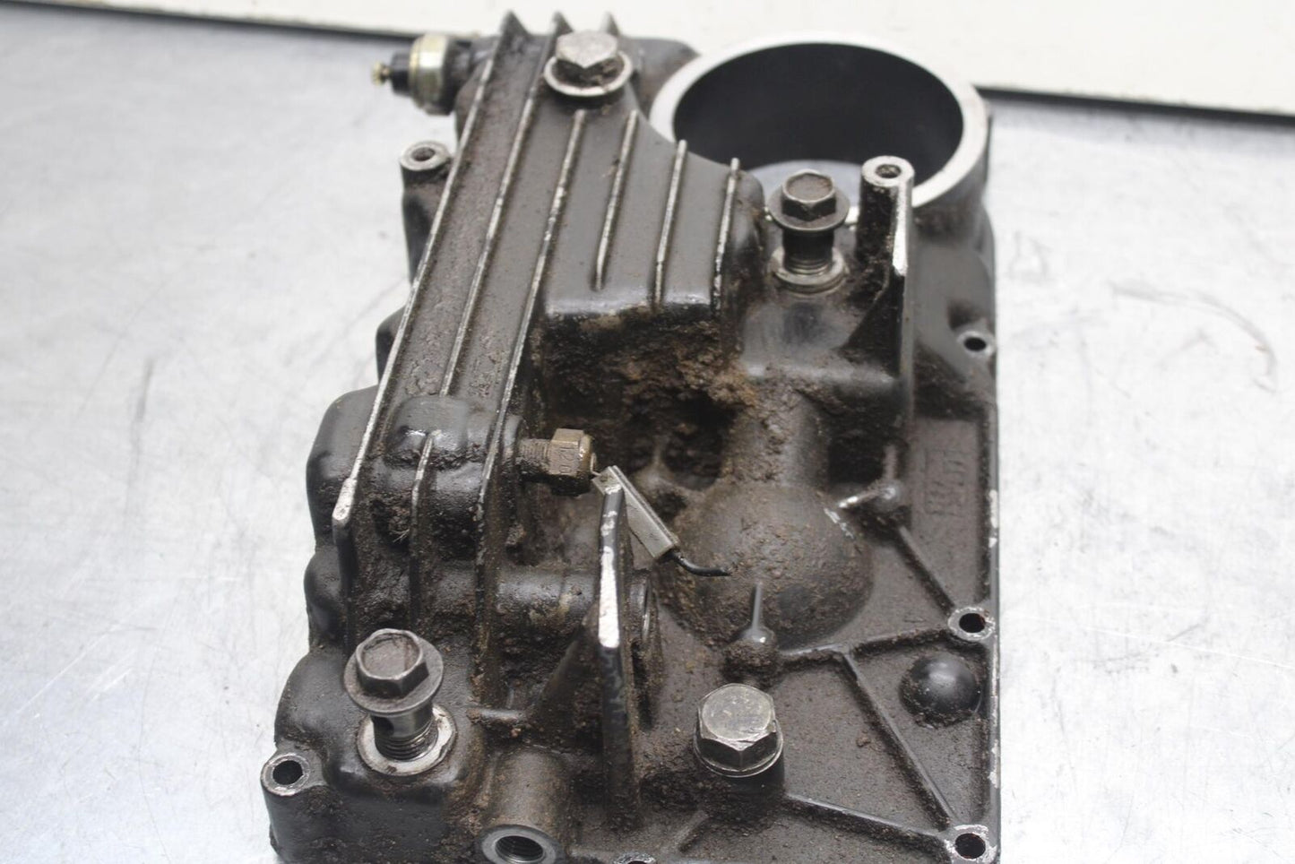 1985 Kawasaki Ninja 900R ZX900A ENGINE MOTOR BOTTOM OIL PAN COVER BB84
