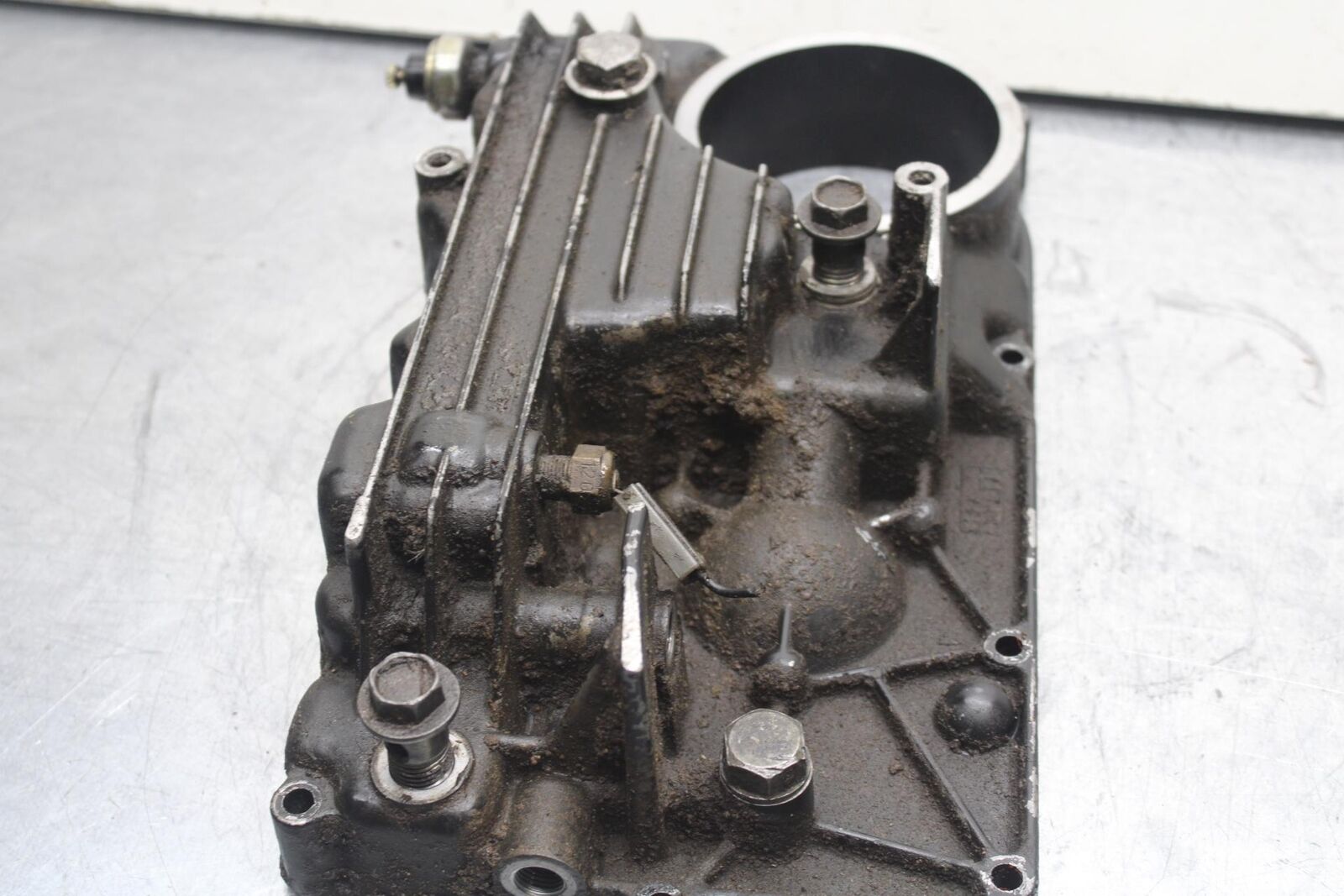1985 Kawasaki Ninja 900R ZX900A ENGINE MOTOR BOTTOM OIL PAN COVER BB84