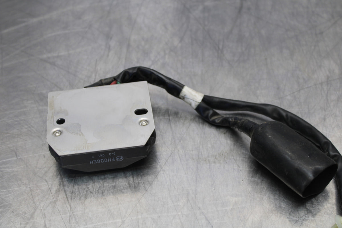12-16 HONDA CBR1000RR RECTIFIER VOLTAGE REGULATOR BB157