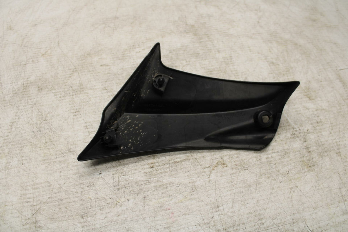 11-19 SUZUKI GSXR600 RIGHT FRAME SIDE COVER COWL PANEL TRIM BB371