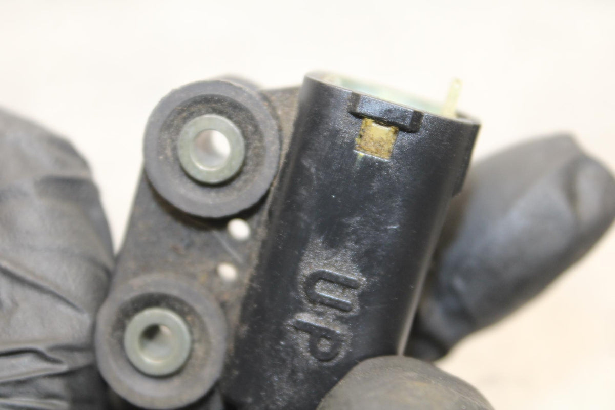 05 YAMAHA YZF R6S TIP OVER BANK ANGLE CRASH SENSOR SWITCH  BB95