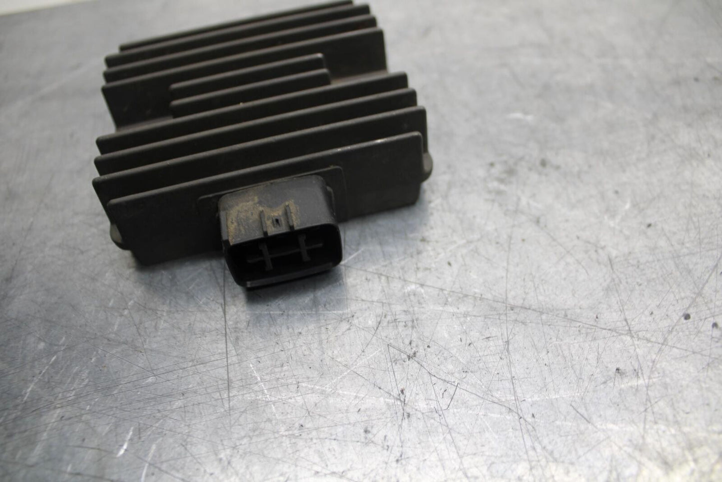 07 YAMAHA YZF R6 2c0 RECTIFIER VOLTAGE REGULATOR 4XY-81960-00-00 BB75