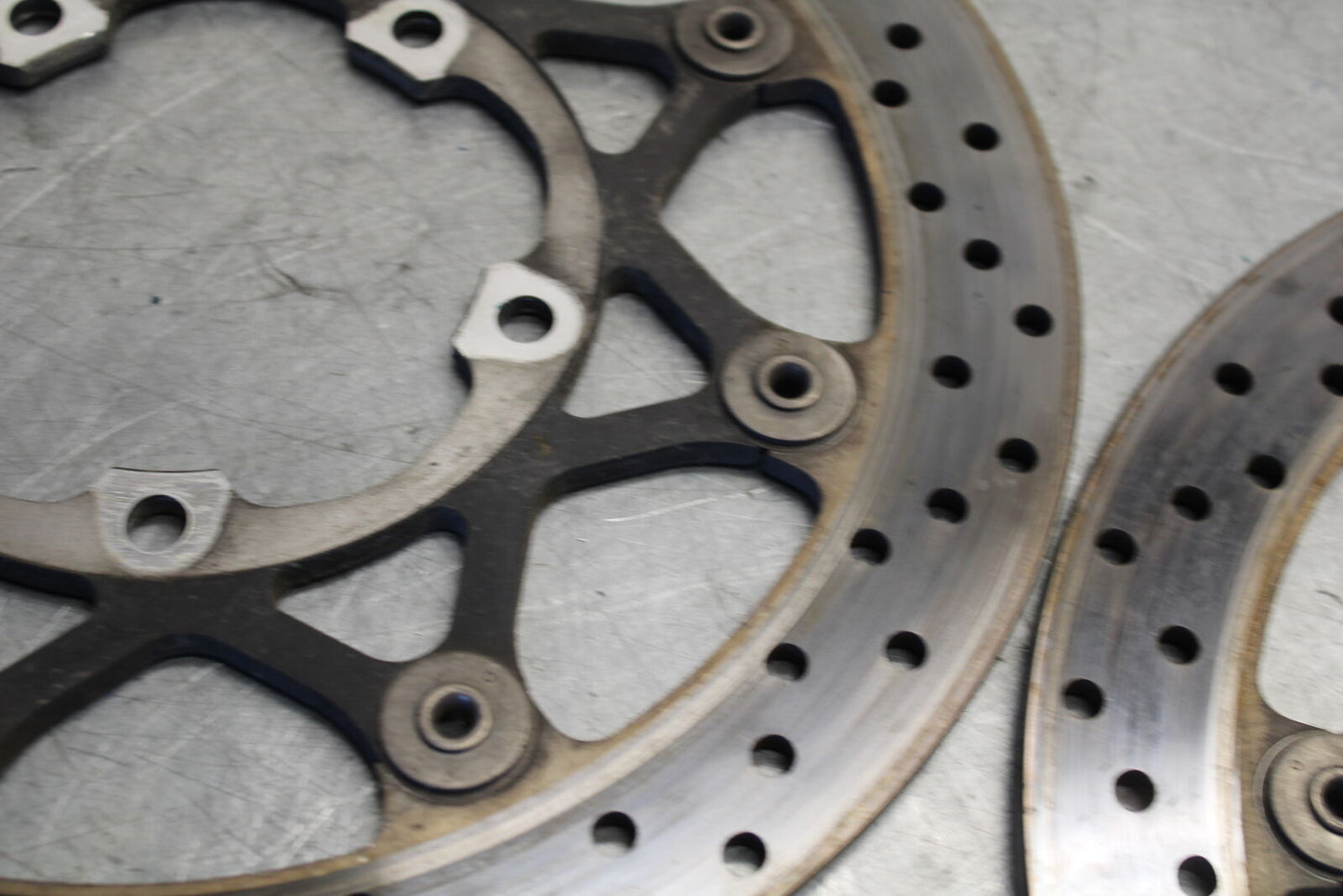 05-06 SUZUKI GSXR1000 FRONT LEFT RIGHT BRAKE ROTORS DISCS 59210-41G00 BB677